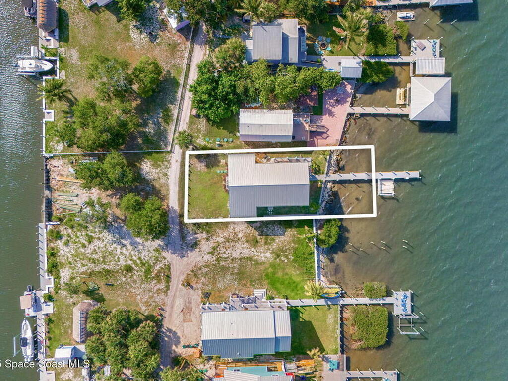 16 Vip Island Unit B, Grant-Valkaria, FL 32949