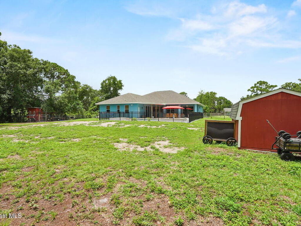 4329 Hunter Road, Mims, FL 32754