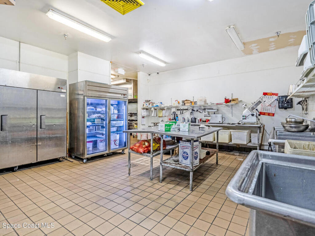 1700 W New Haven Avenue, Melbourne, FL 32904