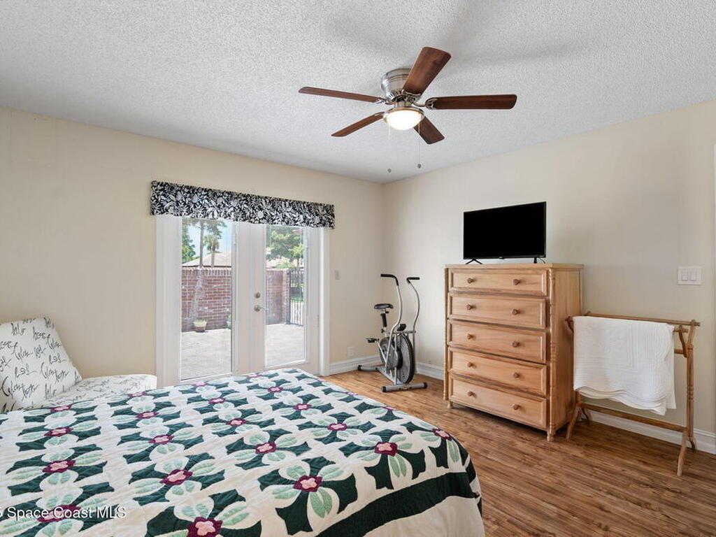 2147 Kings Cross Street, Titusville, FL 32796