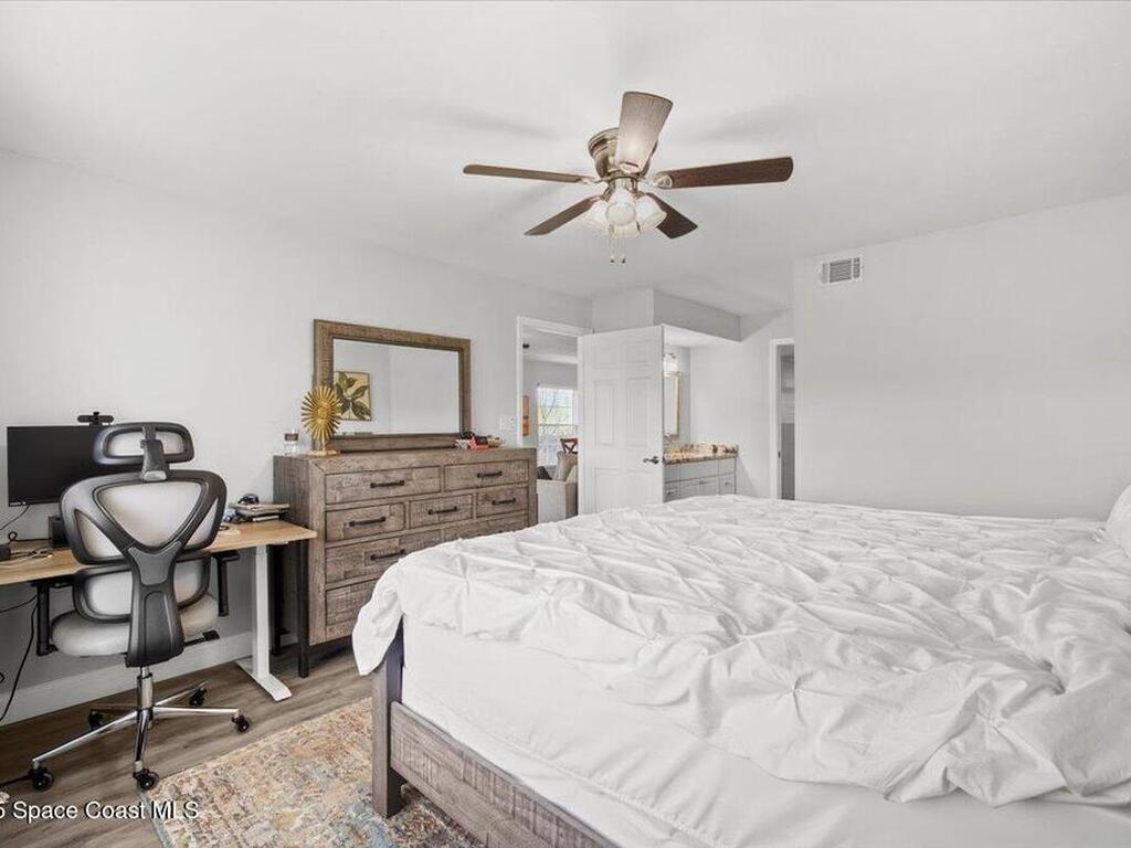 530 S Brevard Avenue, Cocoa Beach, FL 32931