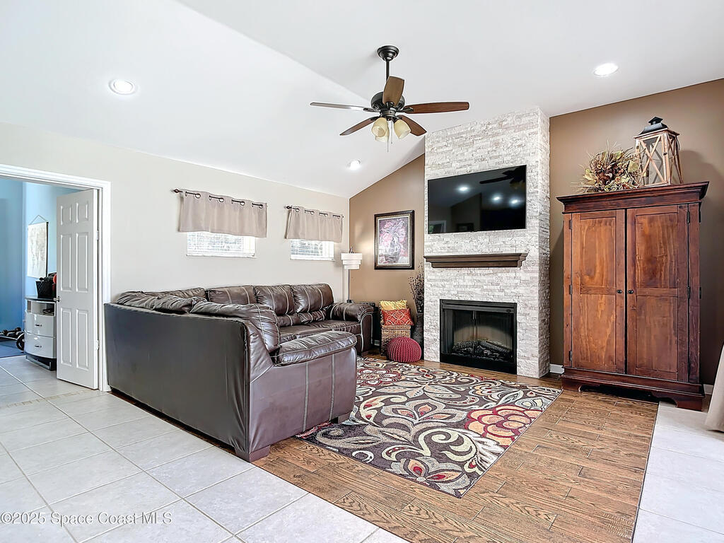603 Cross Creek Drive, Sebastian, FL 32958