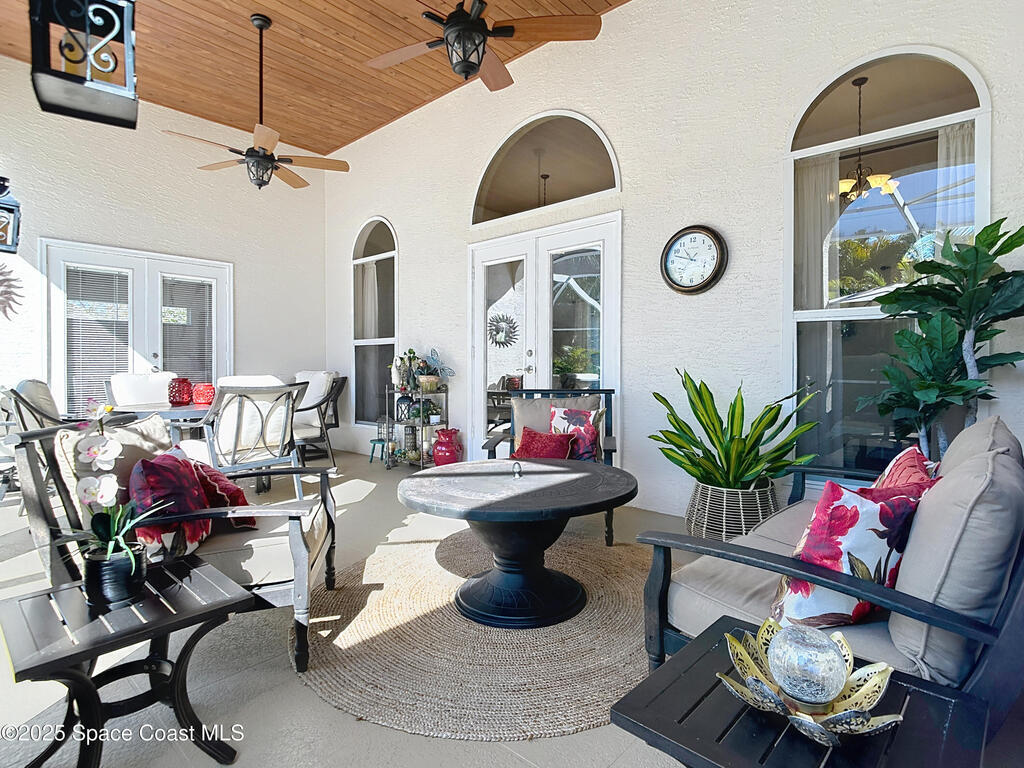 603 Cross Creek Drive, Sebastian, FL 32958