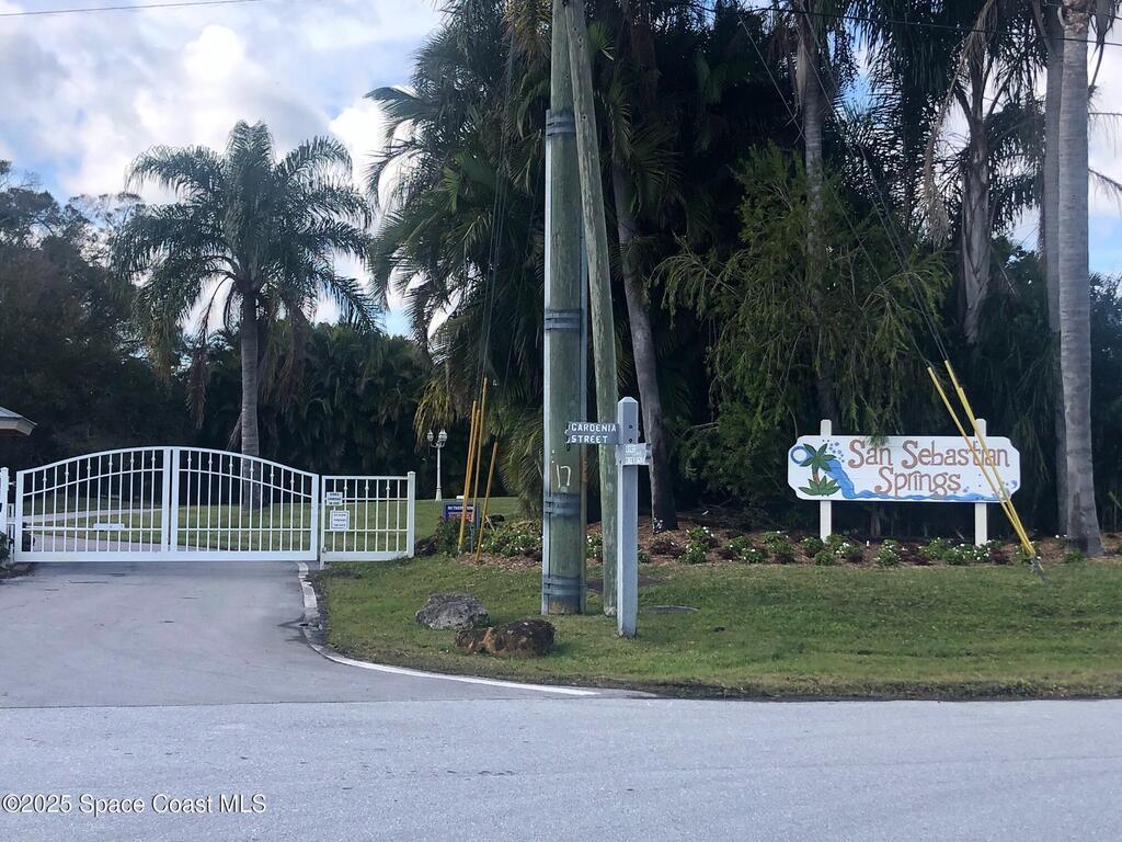 603 Cross Creek Drive, Sebastian, FL 32958