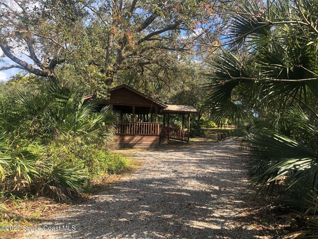 603 Cross Creek Drive, Sebastian, FL 32958