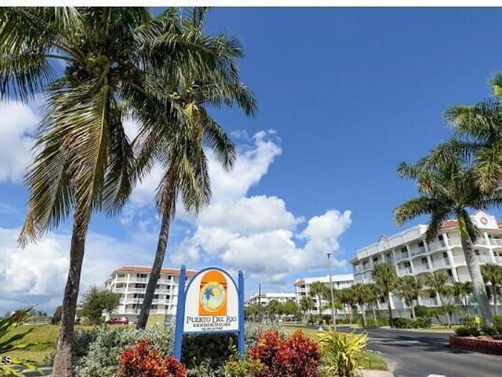 8935 Puerto Del Rio Drive, Cape Canaveral, FL 32920