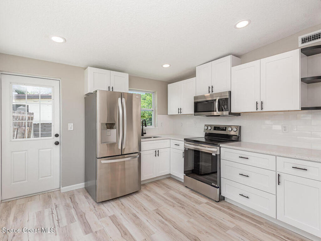 2626 Sarno Road, Melbourne, FL 32935