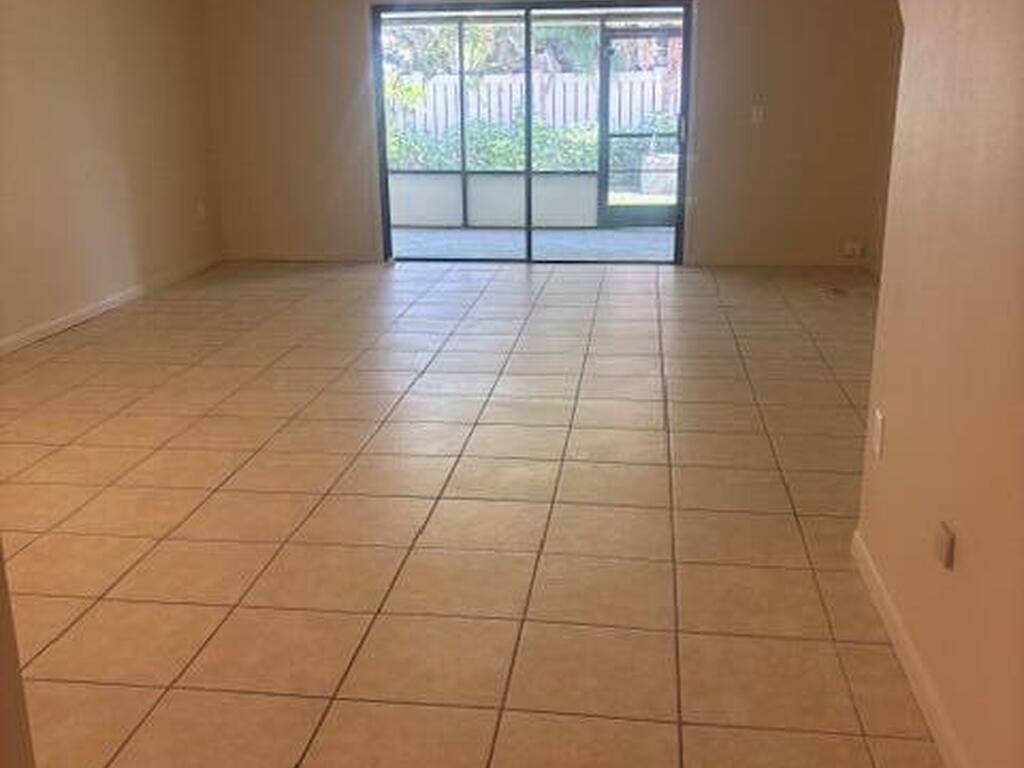 155 Palmetto Avenue, Indialantic, FL 32903