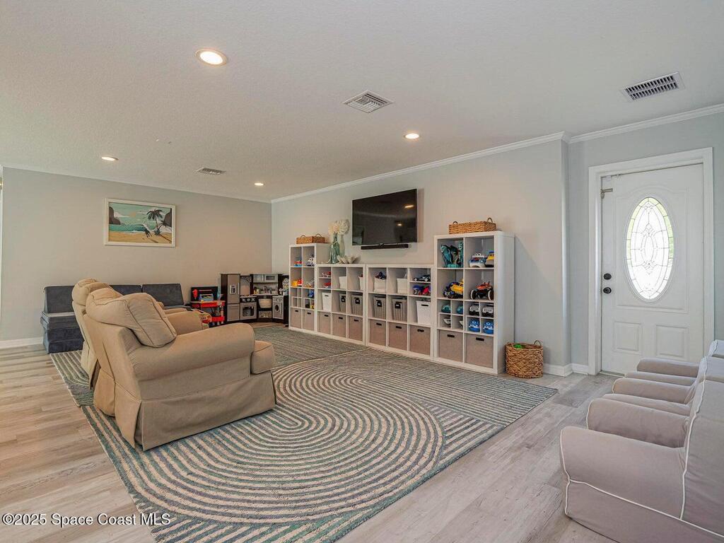 406 9th Court, Vero Beach, FL 32962