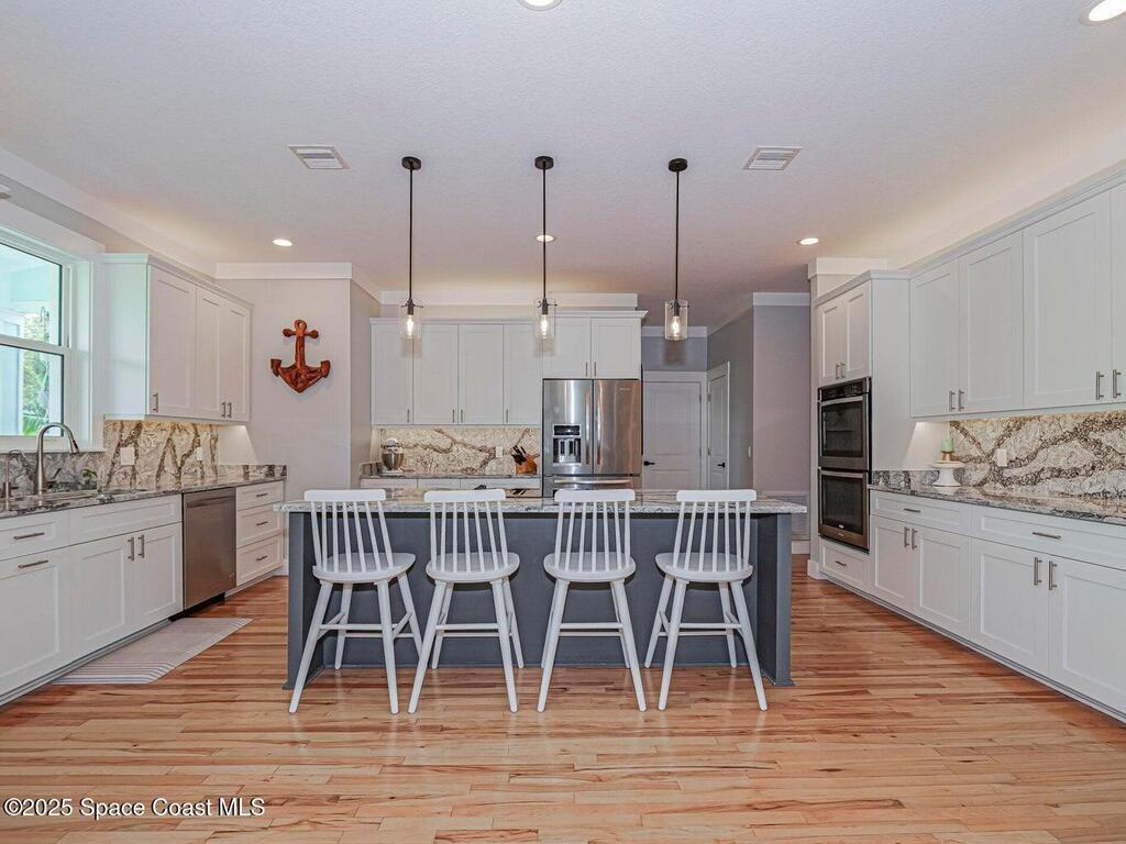 406 9th Court, Vero Beach, FL 32962