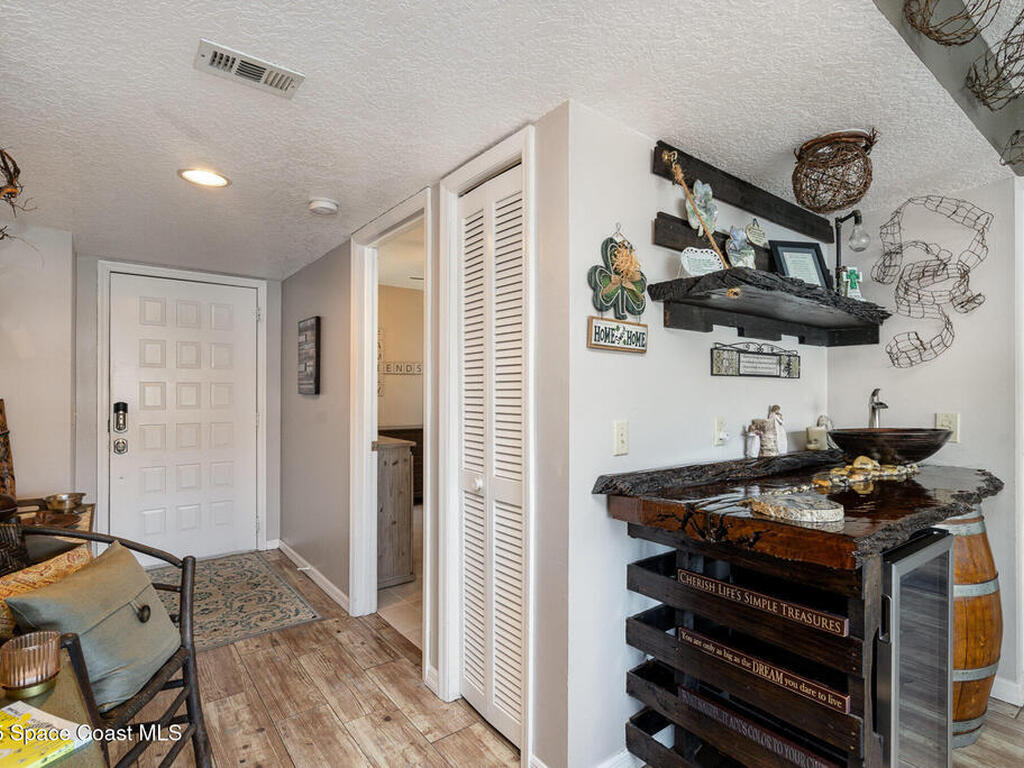 5055 Dixie Highway, Palm Bay, FL 32905