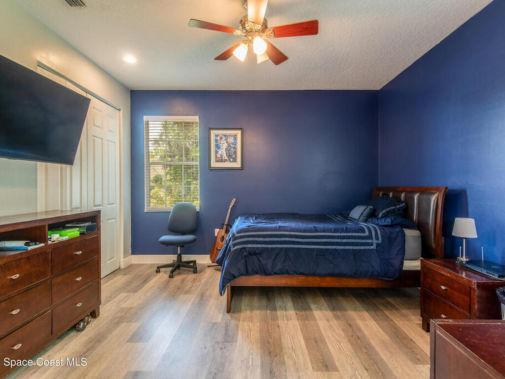 7030 Livingstone Lane, Melbourne, FL 32904