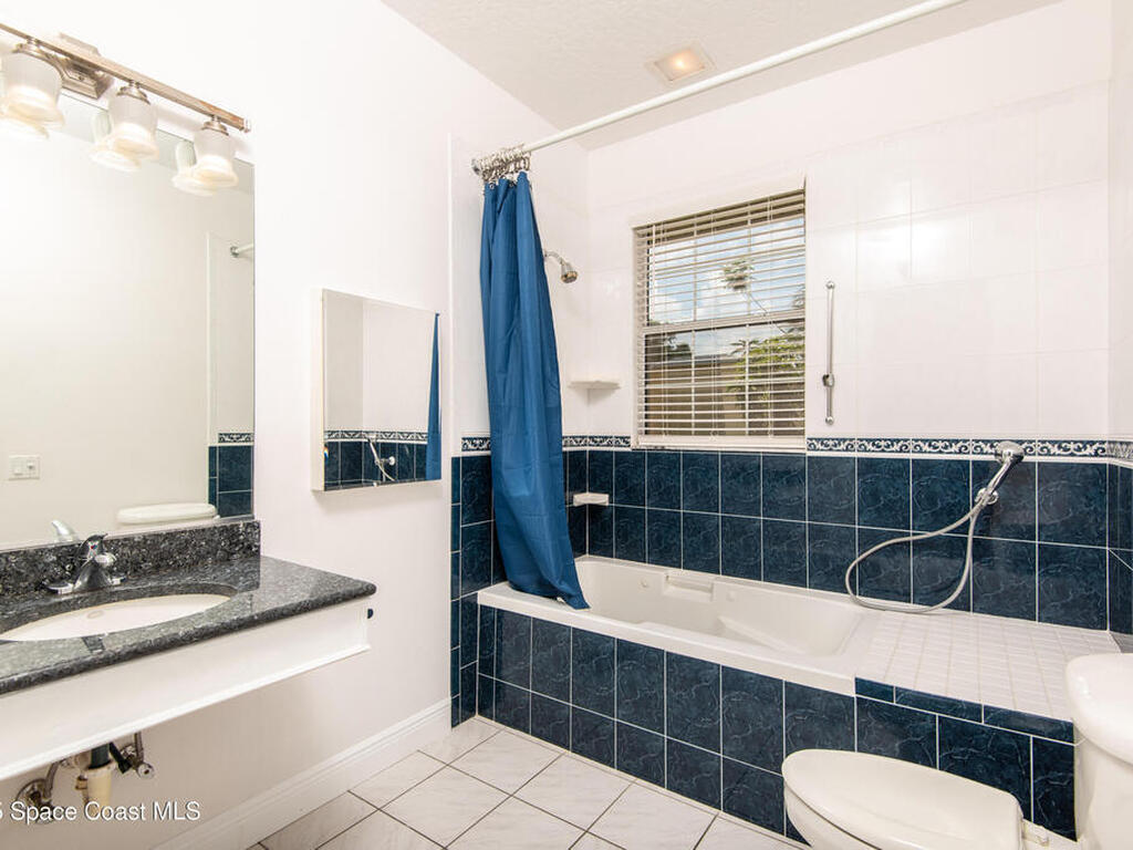 7030 Livingstone Lane, Melbourne, FL 32904
