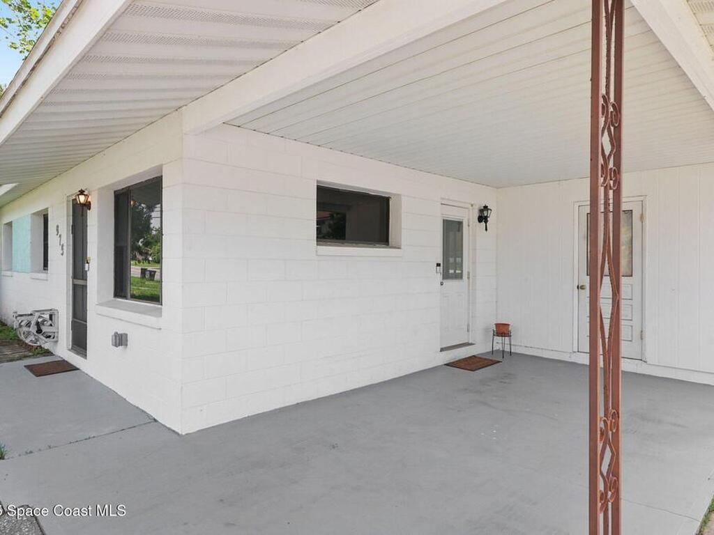975 N Carpenter Road, Titusville, FL 32796