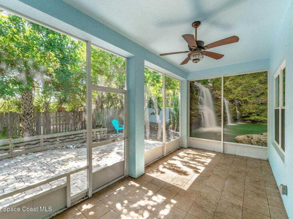 1121 S Orlando Avenue, Cocoa Beach, FL 32931