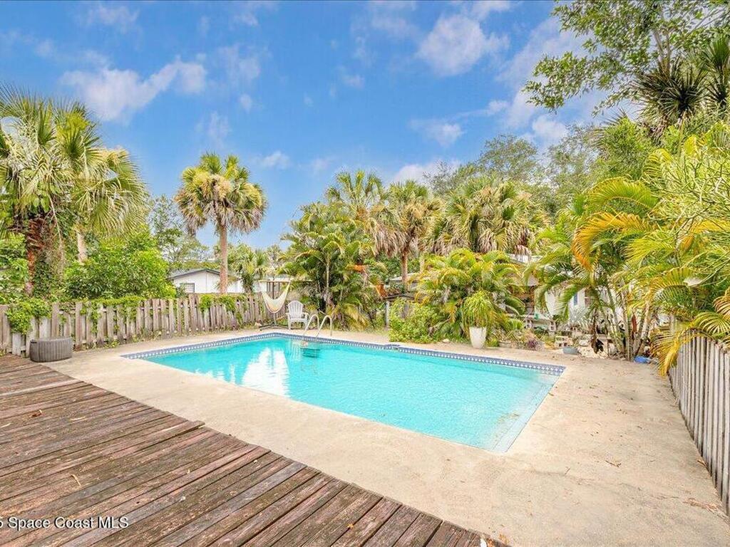 7486 Livingstone Lane, Melbourne, FL 32904
