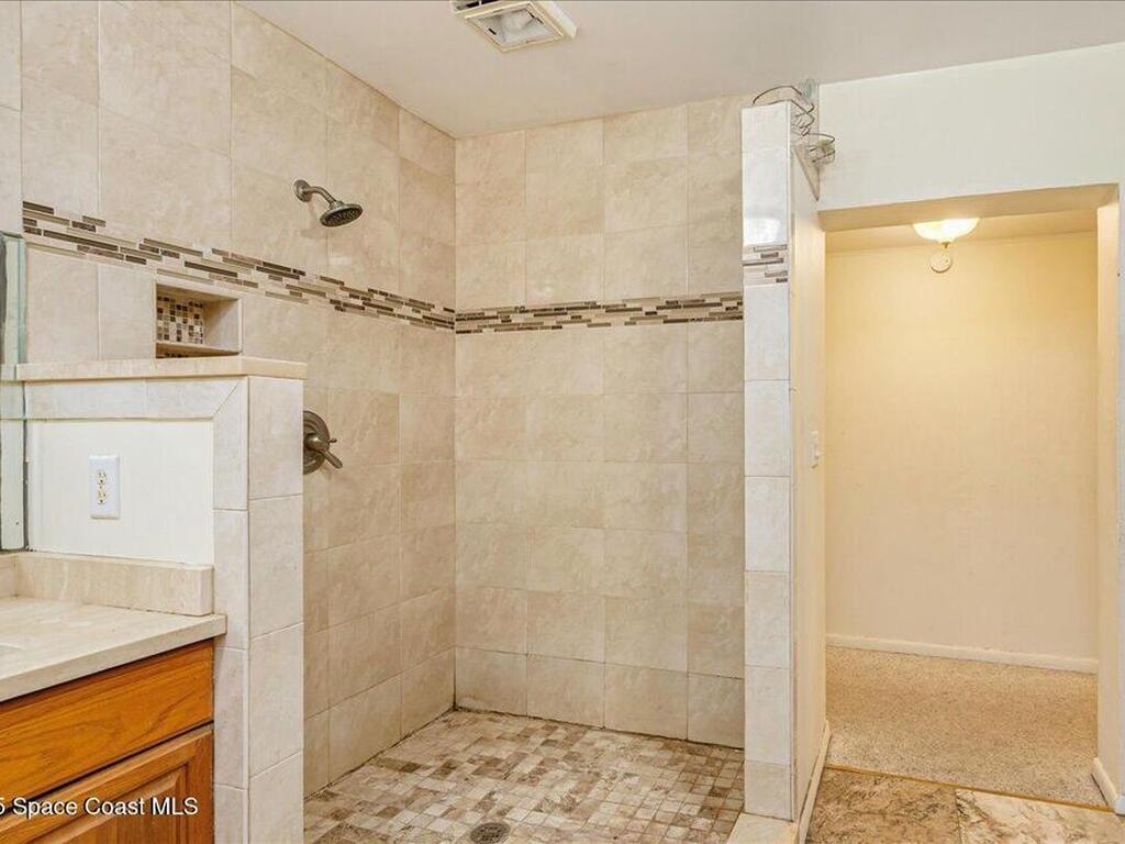 7486 Livingstone Lane, Melbourne, FL 32904