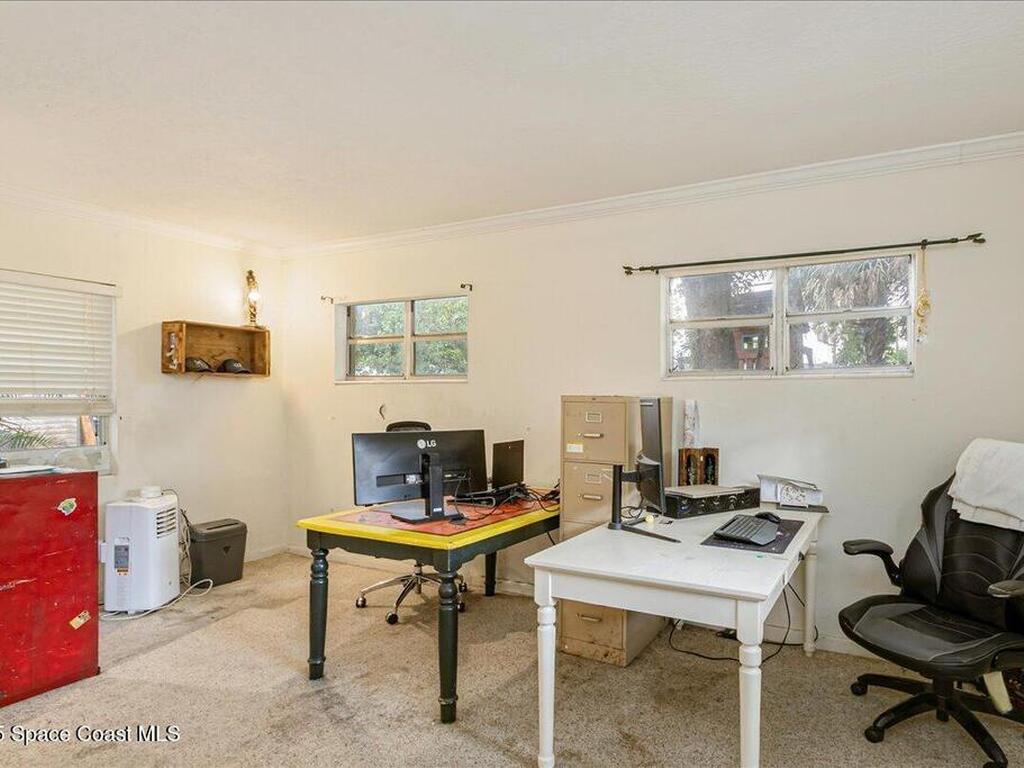 7486 Livingstone Lane, Melbourne, FL 32904