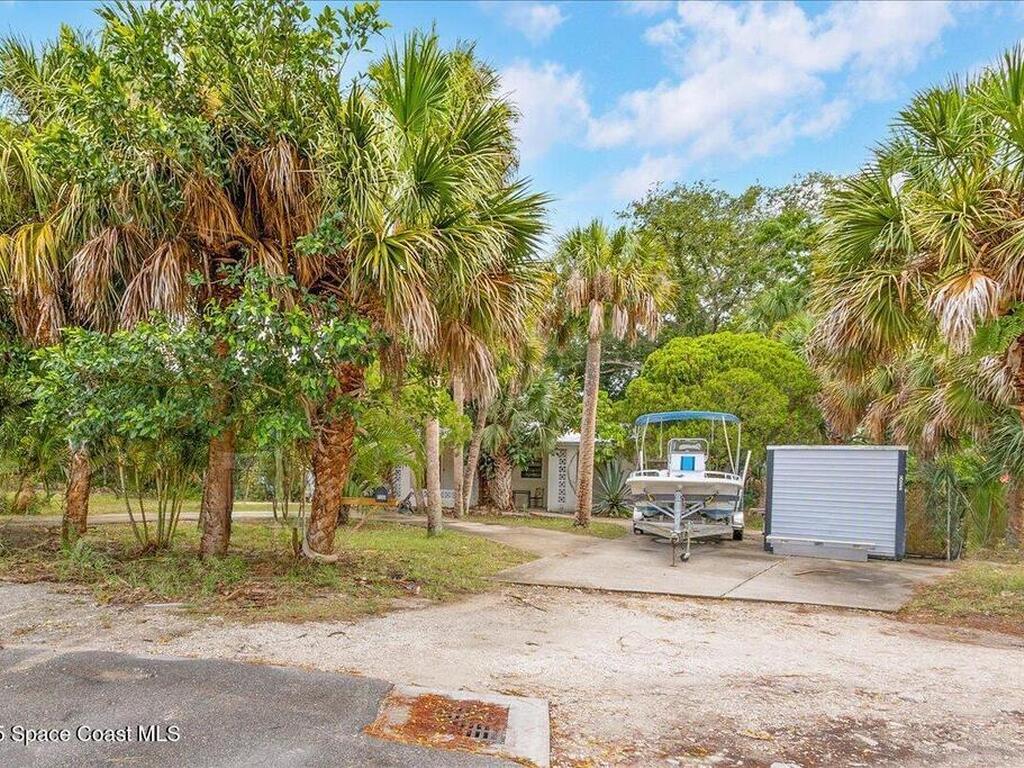 7486 Livingstone Lane, Melbourne, FL 32904