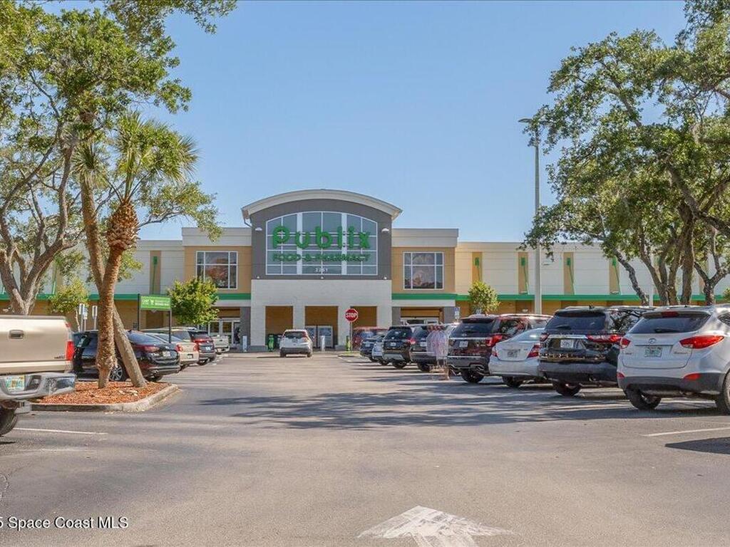 7486 Livingstone Lane, Melbourne, FL 32904