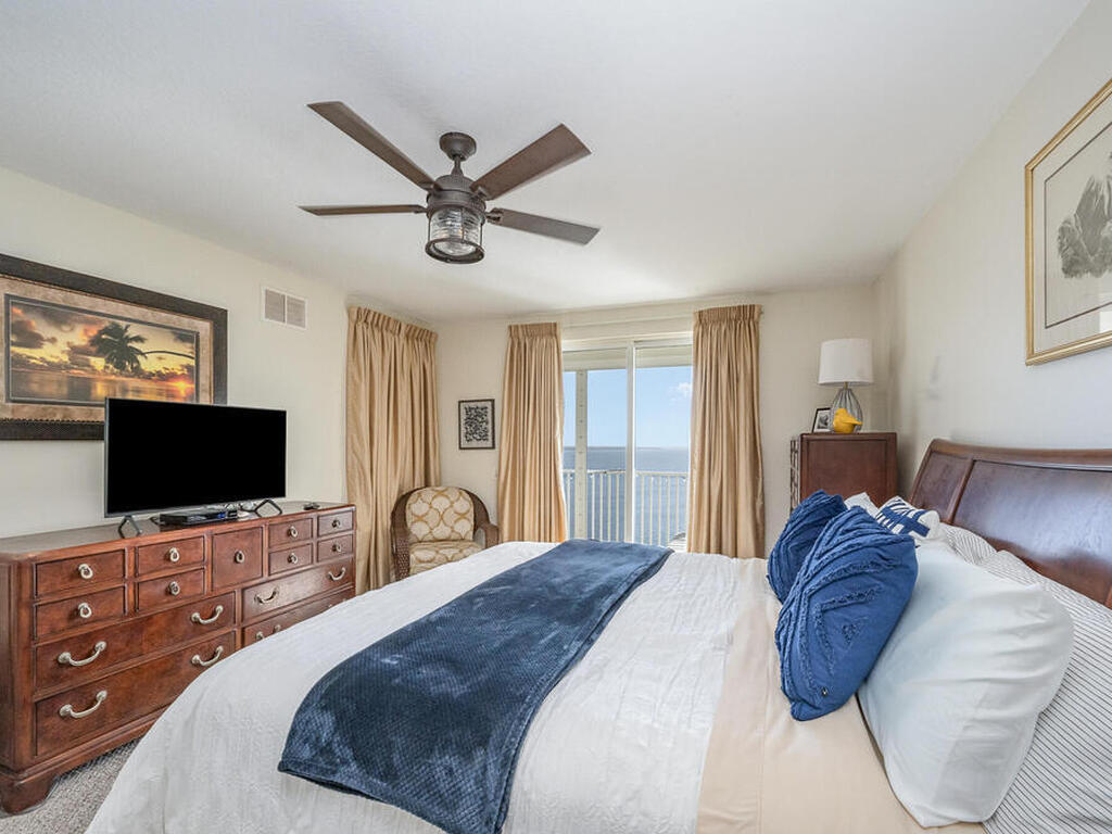 7 Indian River Avenue, Titusville, FL 32796