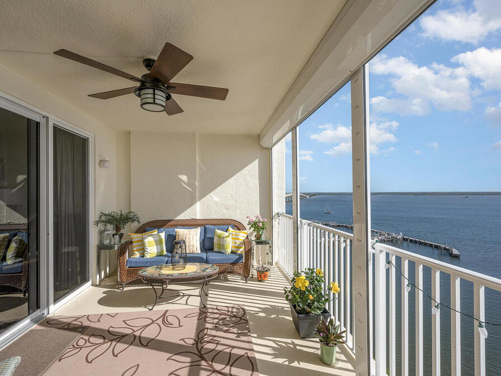 7 Indian River Avenue, Titusville, FL 32796