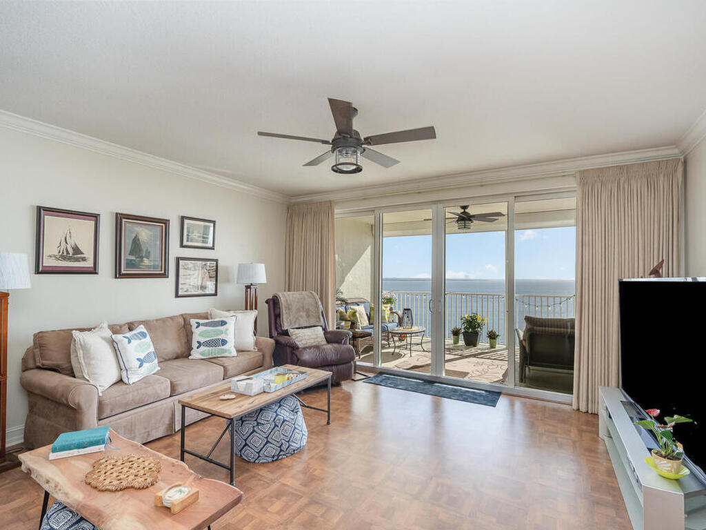 7 Indian River Avenue, Titusville, FL 32796