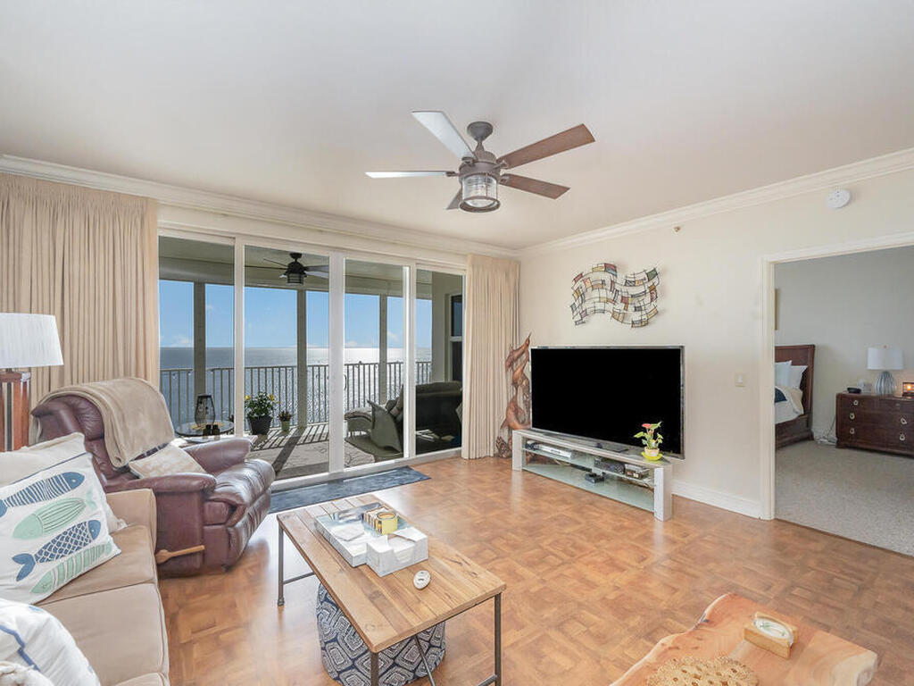 7 Indian River Avenue, Titusville, FL 32796