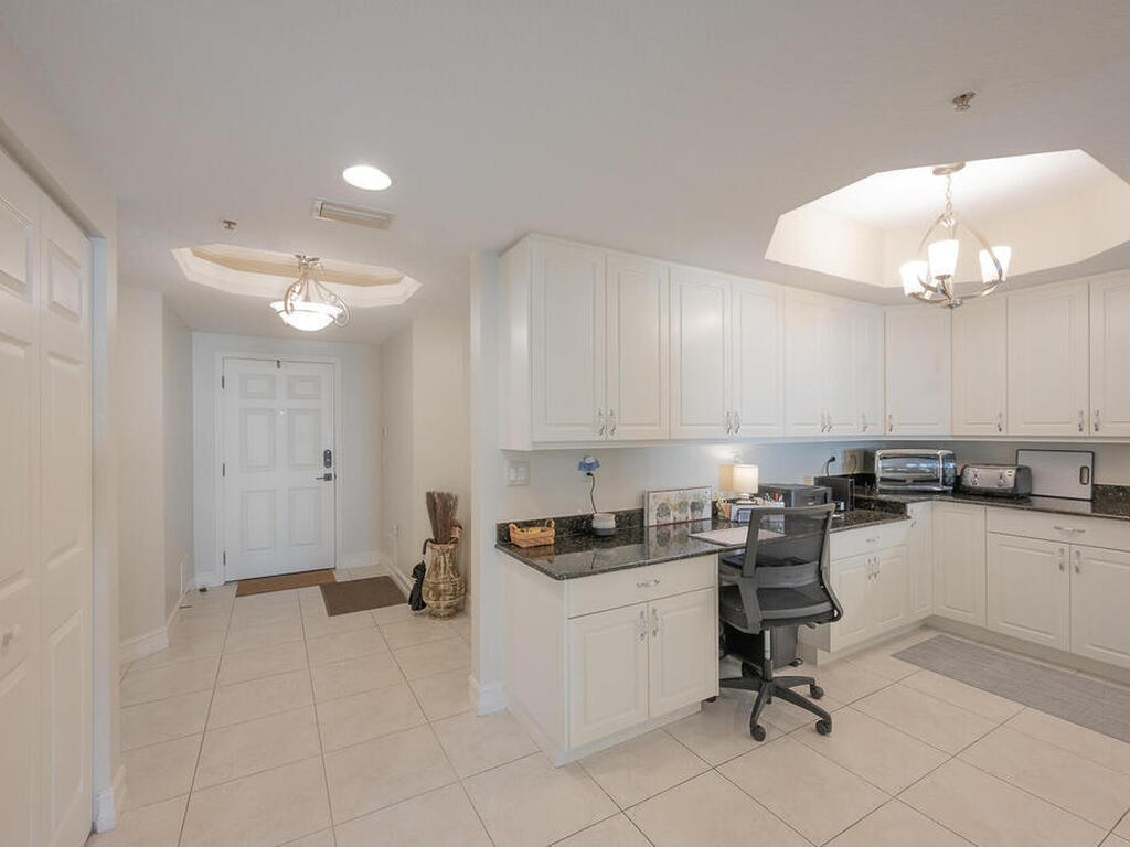7 Indian River Avenue, Titusville, FL 32796