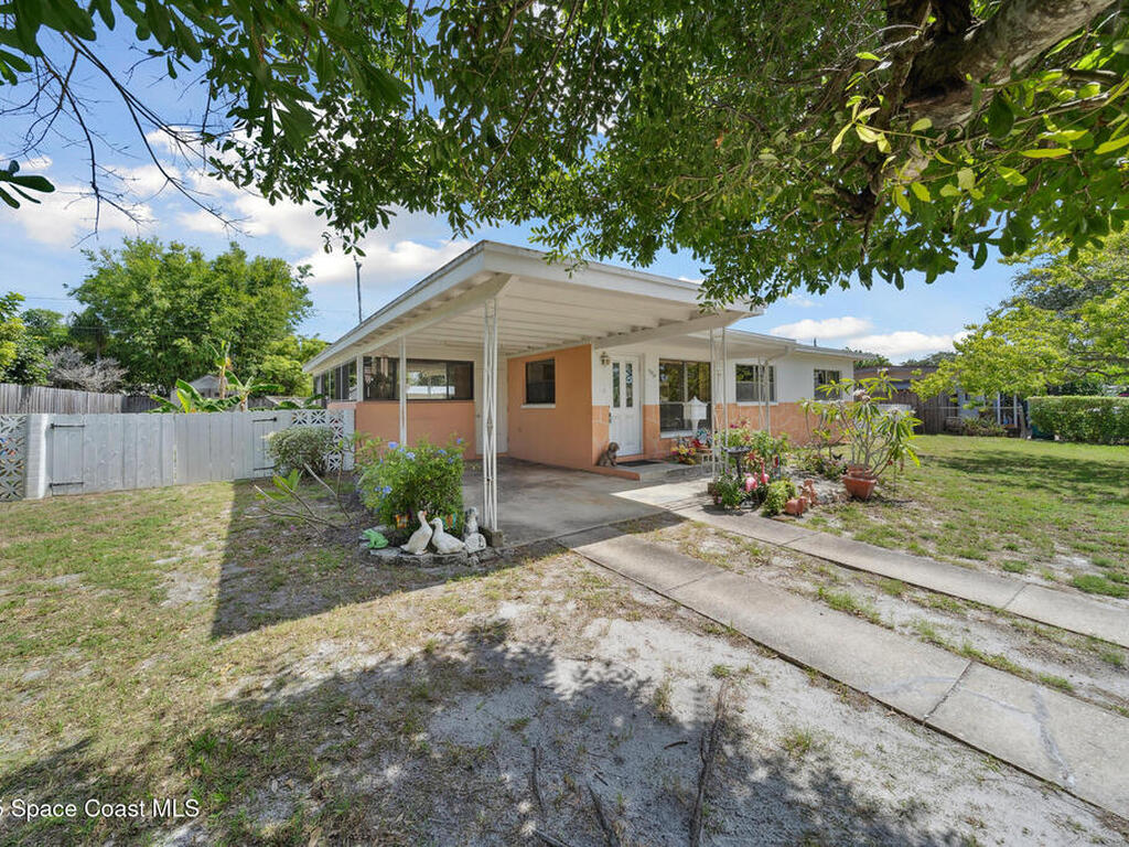 1938 Madison Avenue, Melbourne, FL 32935