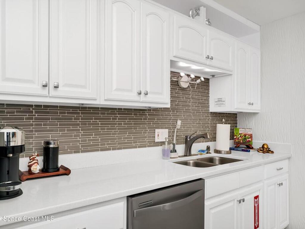 363 Harbor Drive, Cape Canaveral, FL 32920