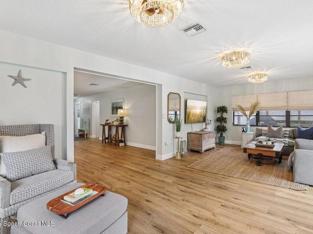 9830 Oak Trail, Micco, FL 32976