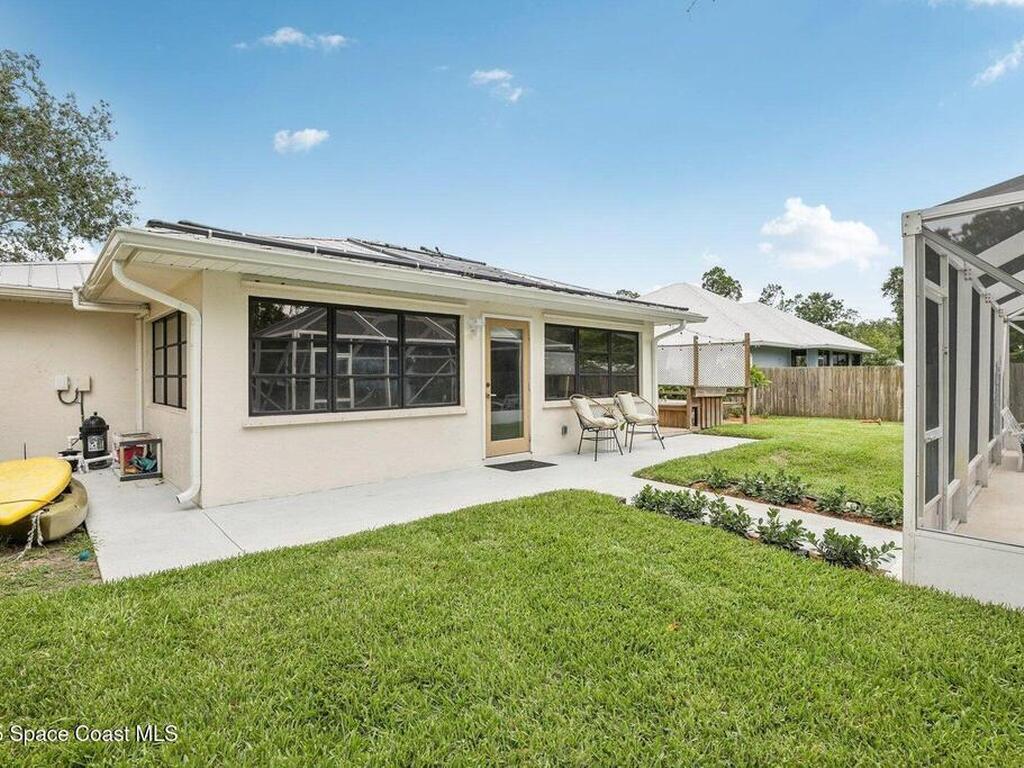 9830 Oak Trail, Micco, FL 32976
