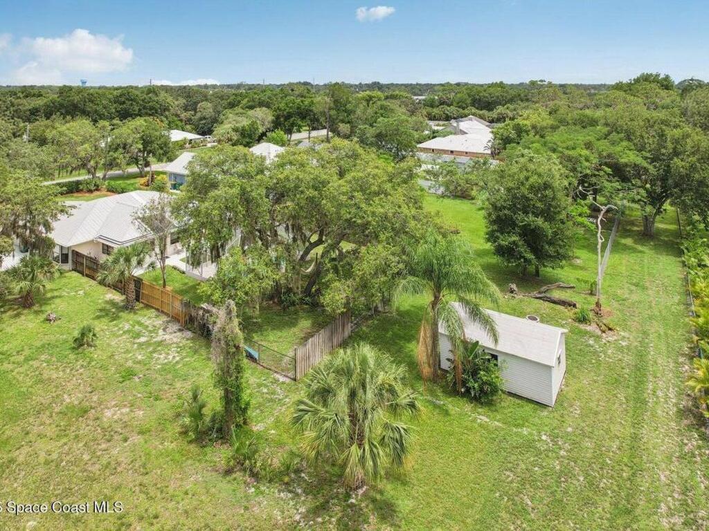 9830 Oak Trail, Micco, FL 32976