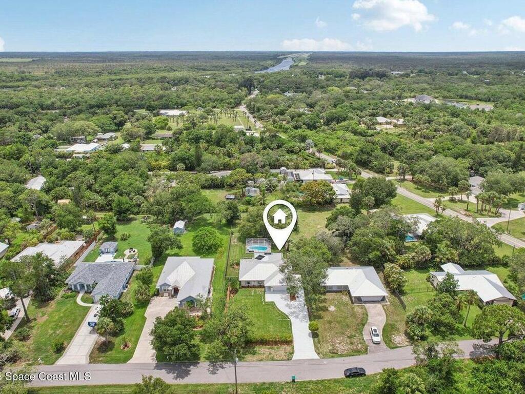 9830 Oak Trail, Micco, FL 32976