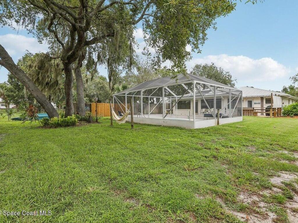 9830 Oak Trail, Micco, FL 32976