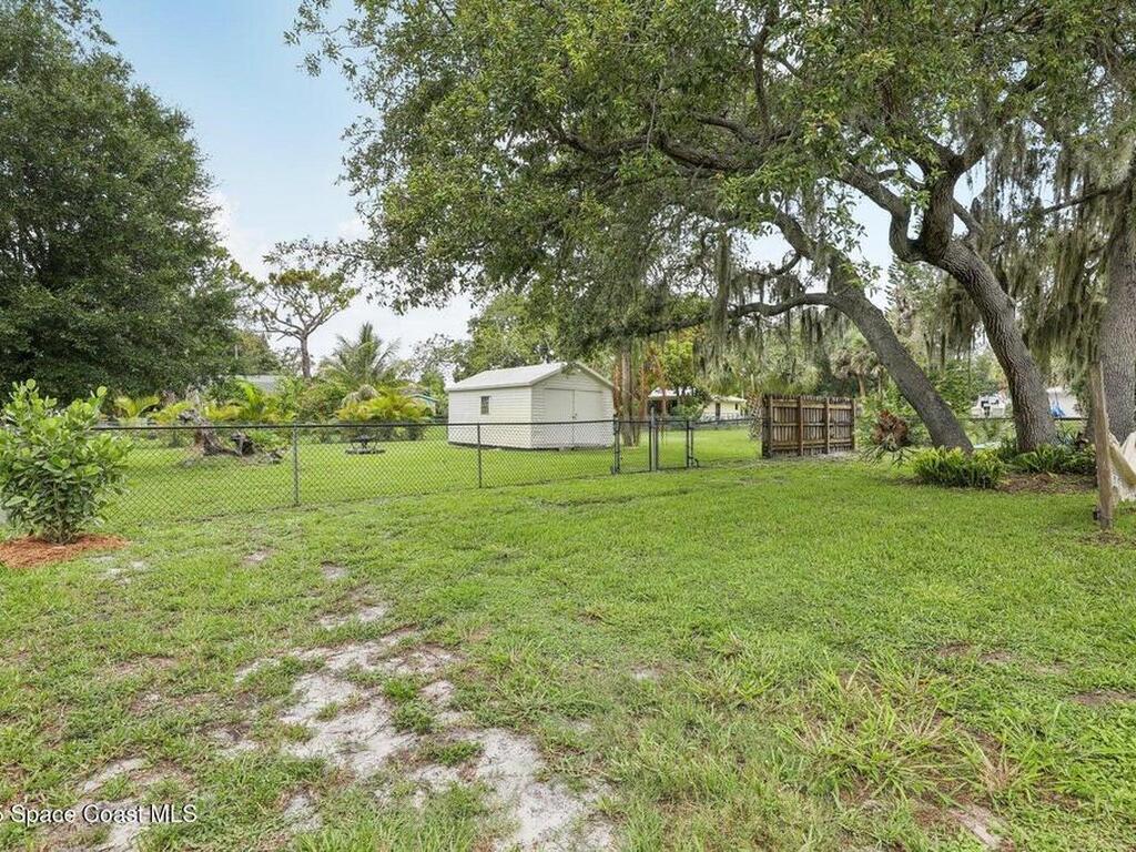 9830 Oak Trail, Micco, FL 32976
