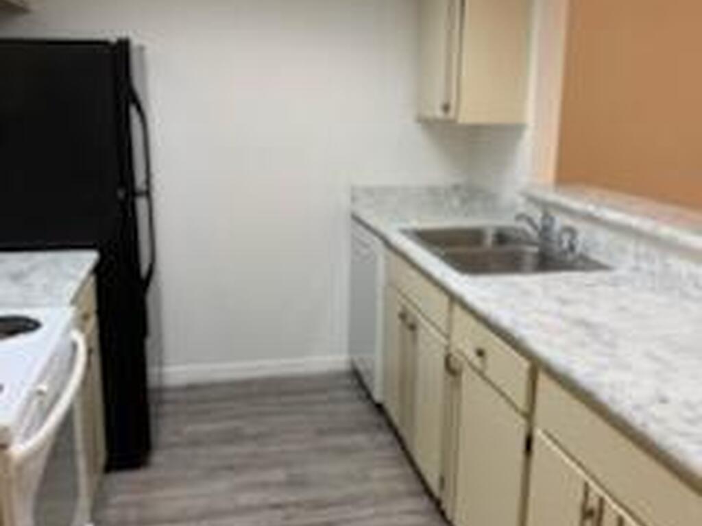 5610 Sisson Road, Titusville, FL 32780