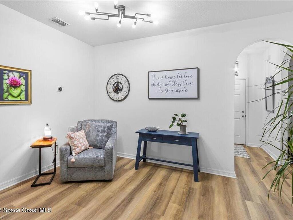 2286 Snapdragon Drive, Palm Bay, FL 32907