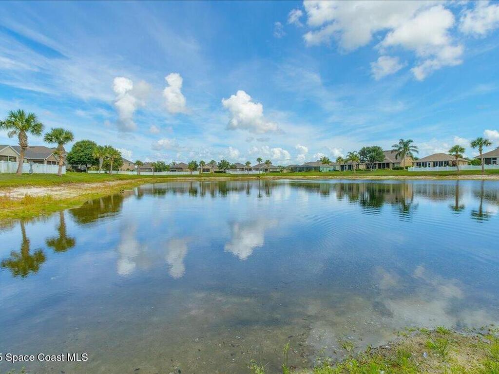 2286 Snapdragon Drive, Palm Bay, FL 32907