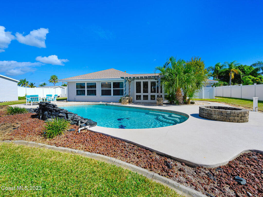 1455 Centaurus Court, Merritt Island, FL 32953
