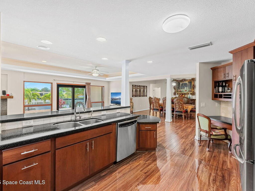 1525 Sykes Creek Drive, Merritt Island, FL 32953