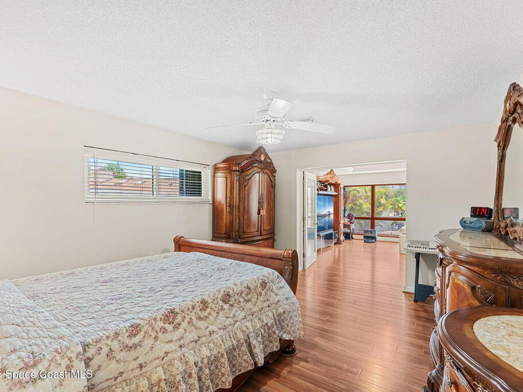 1525 Sykes Creek Drive, Merritt Island, FL 32953