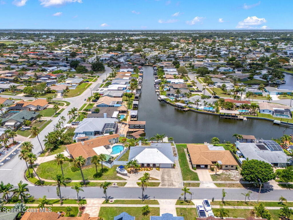 1525 Sykes Creek Drive, Merritt Island, FL 32953