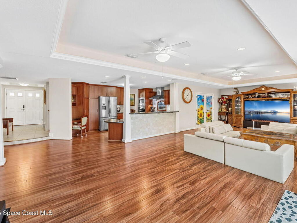1525 Sykes Creek Drive, Merritt Island, FL 32953