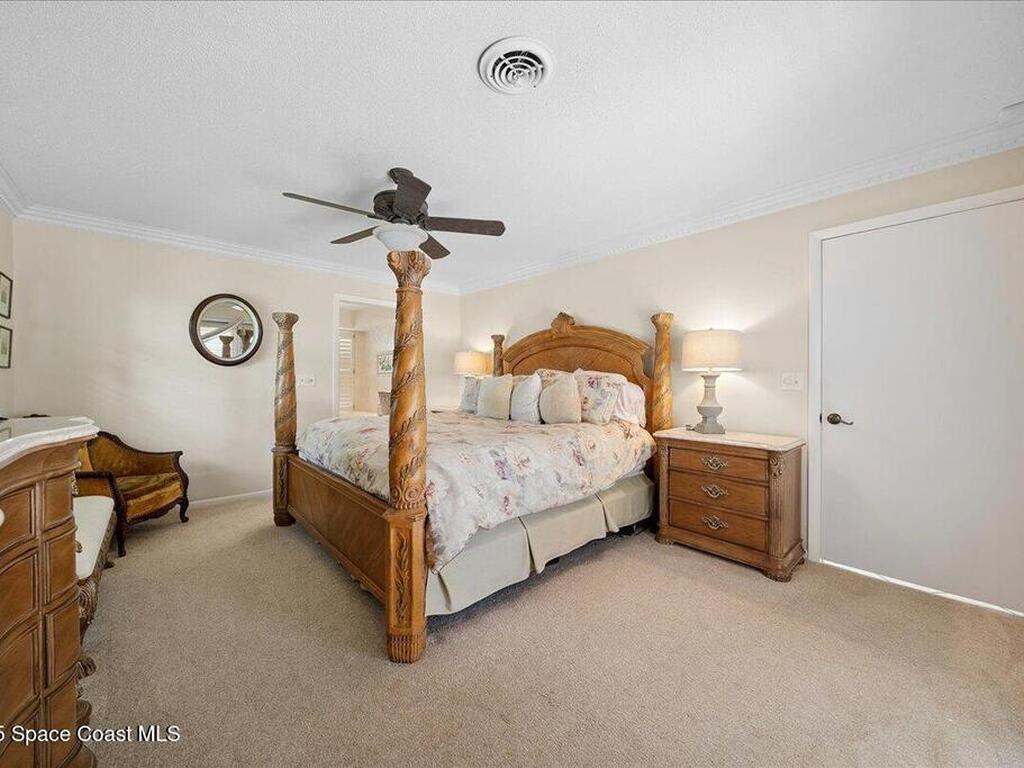 704 Malibu Lane, Indialantic, FL 32903