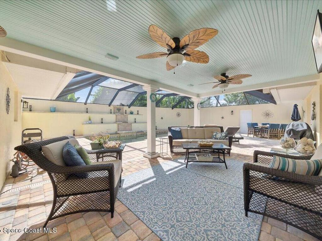 704 Malibu Lane, Indialantic, FL 32903