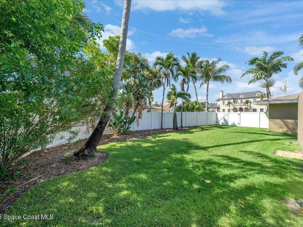 704 Malibu Lane, Indialantic, FL 32903