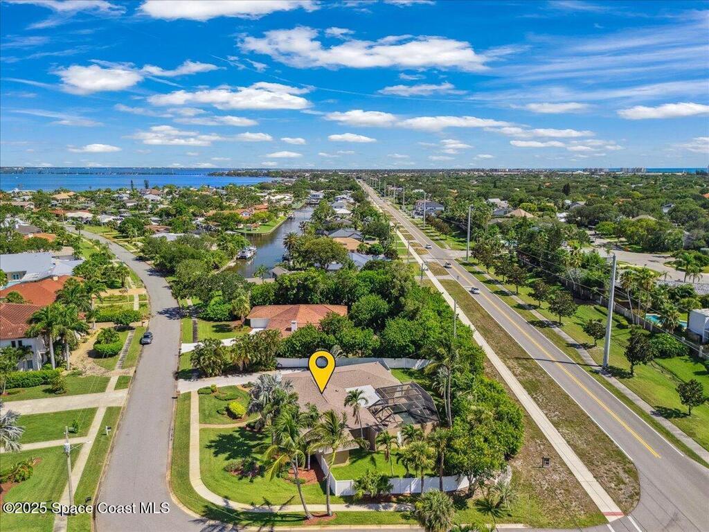 704 Malibu Lane, Indialantic, FL 32903