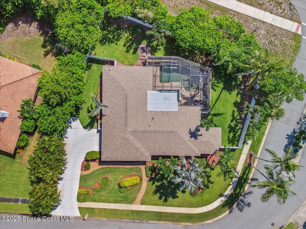 704 Malibu Lane, Indialantic, FL 32903